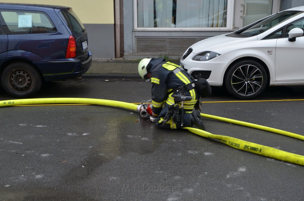 Feuer2Y Koeln Muelheim Windmuehlenstr P158.JPG